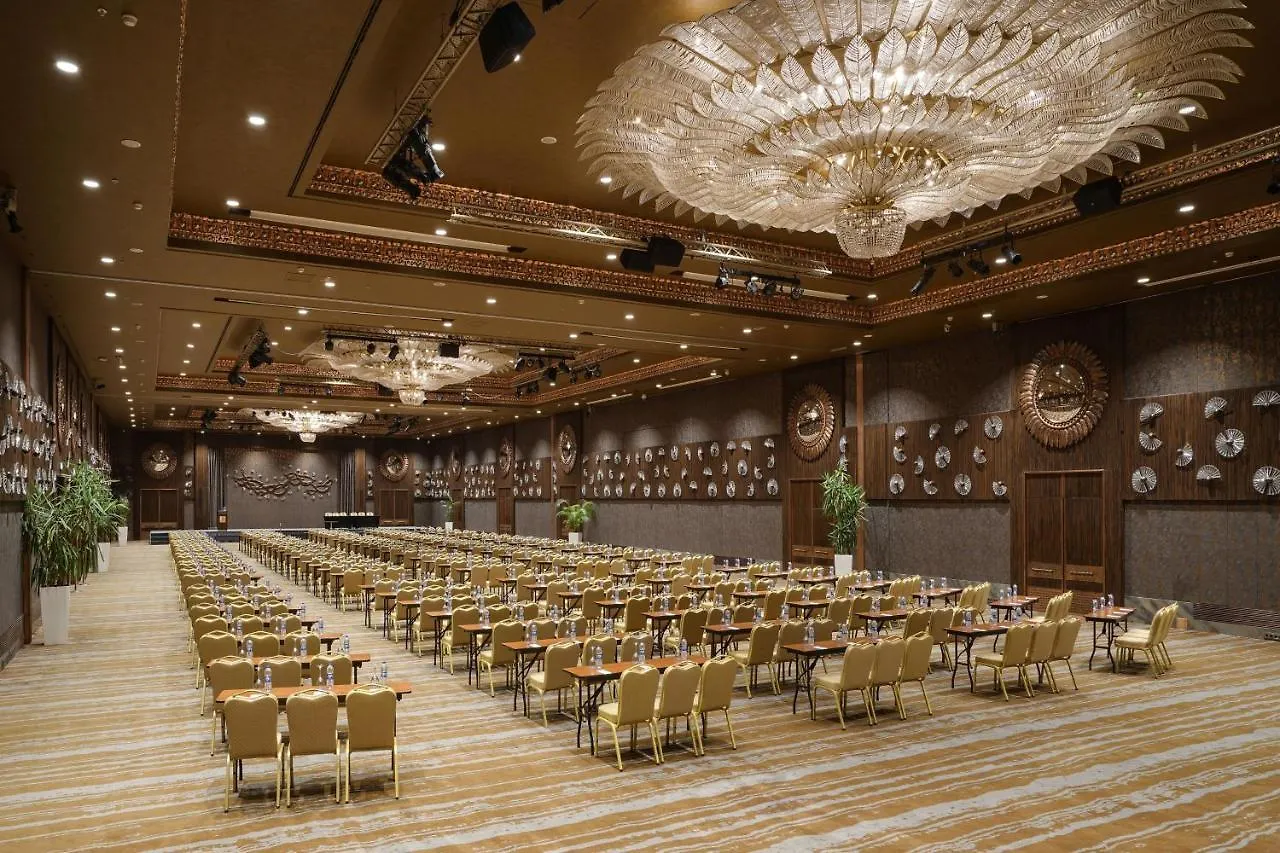 Sheraton Ankara Hotel & Convention Center 5*,