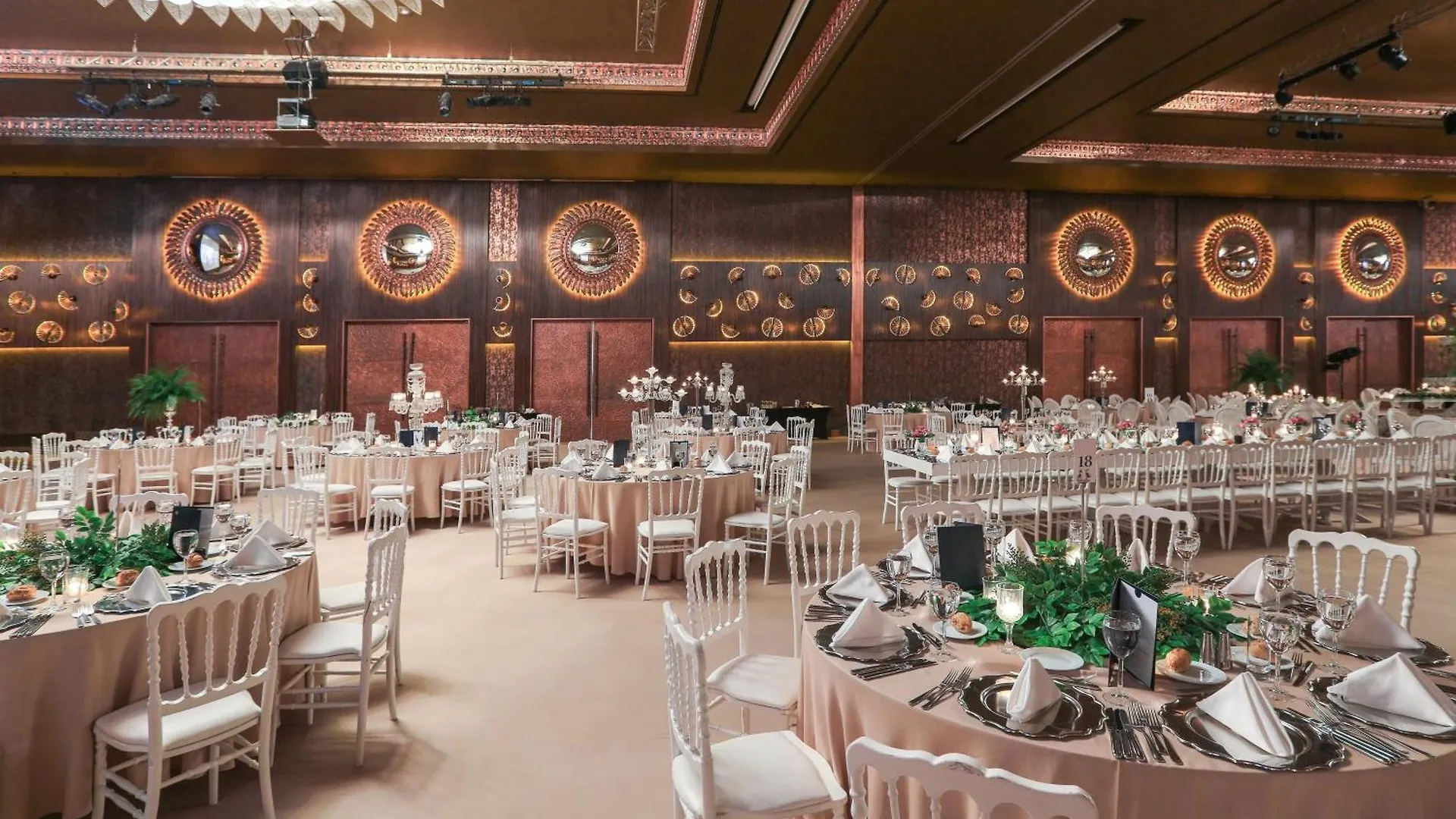Sheraton Ankara Hotel & Convention Center 5*,